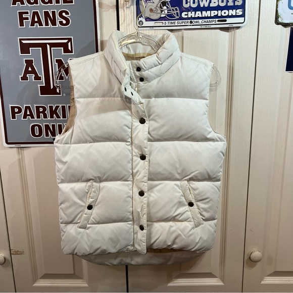 GAP Jackets & Blazers - Gap Women’s Feather Down Vest Jacket